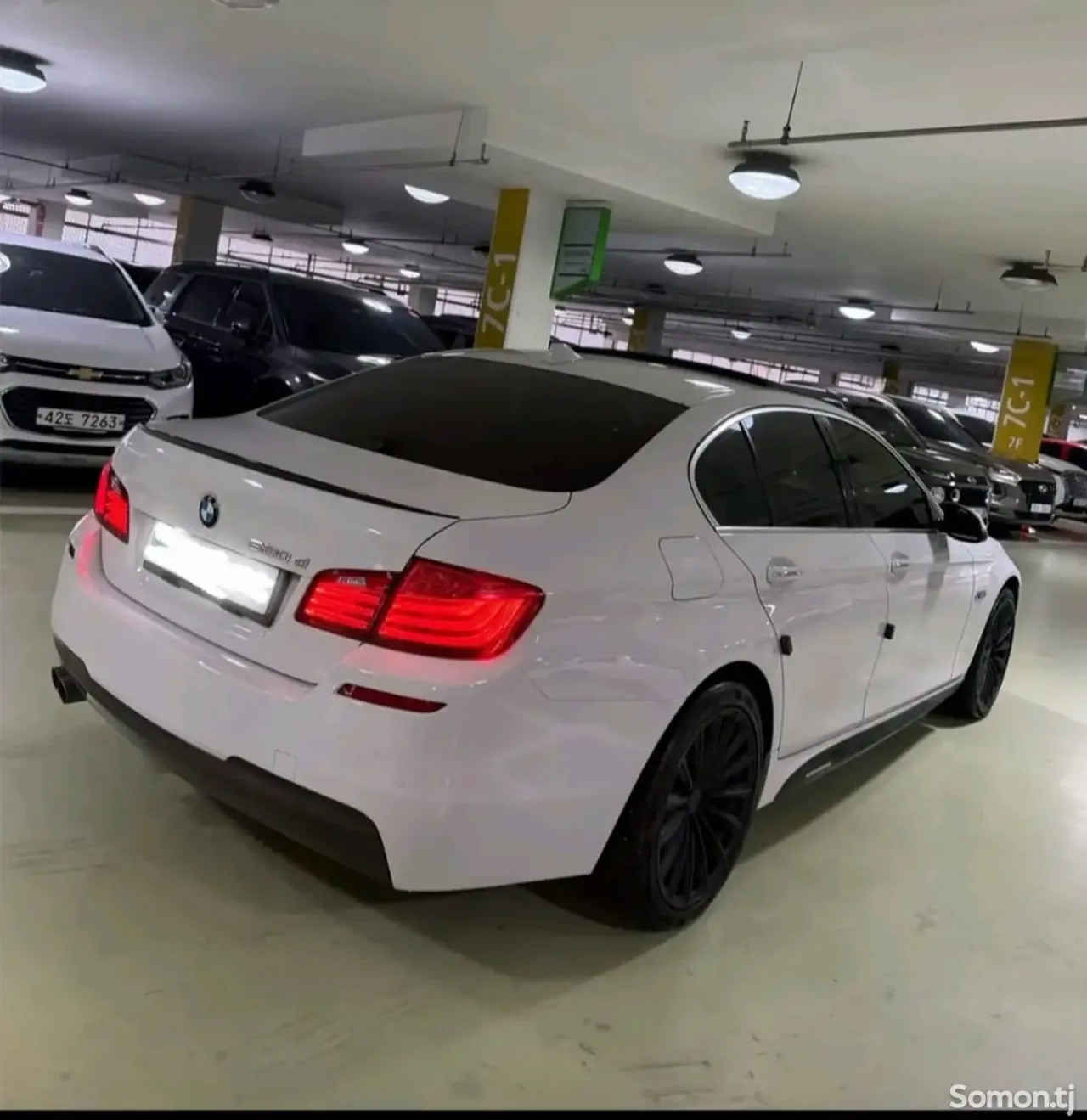 BMW 5 series 2015 · 2.0 AT