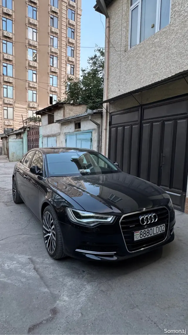 Audi A6 2012 · 3.0 AT