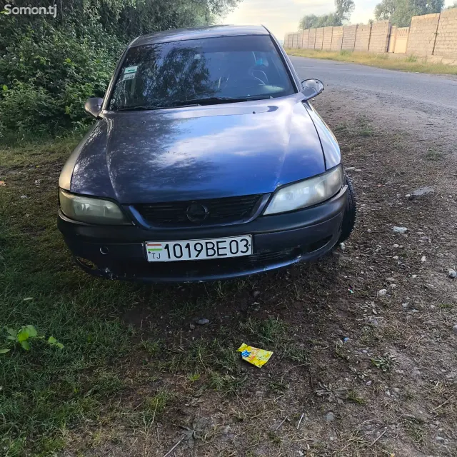Opel Vectra B 1997 · 0.5 MT