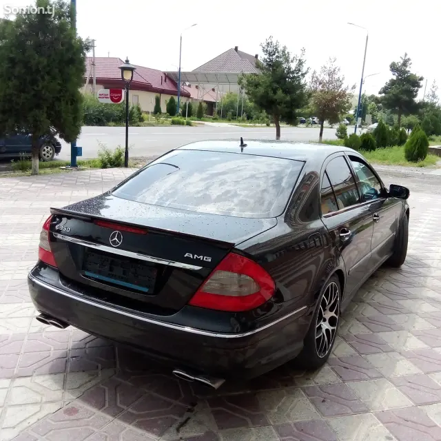 Mercedes-Benz E class 2008 · 3.5 AT
