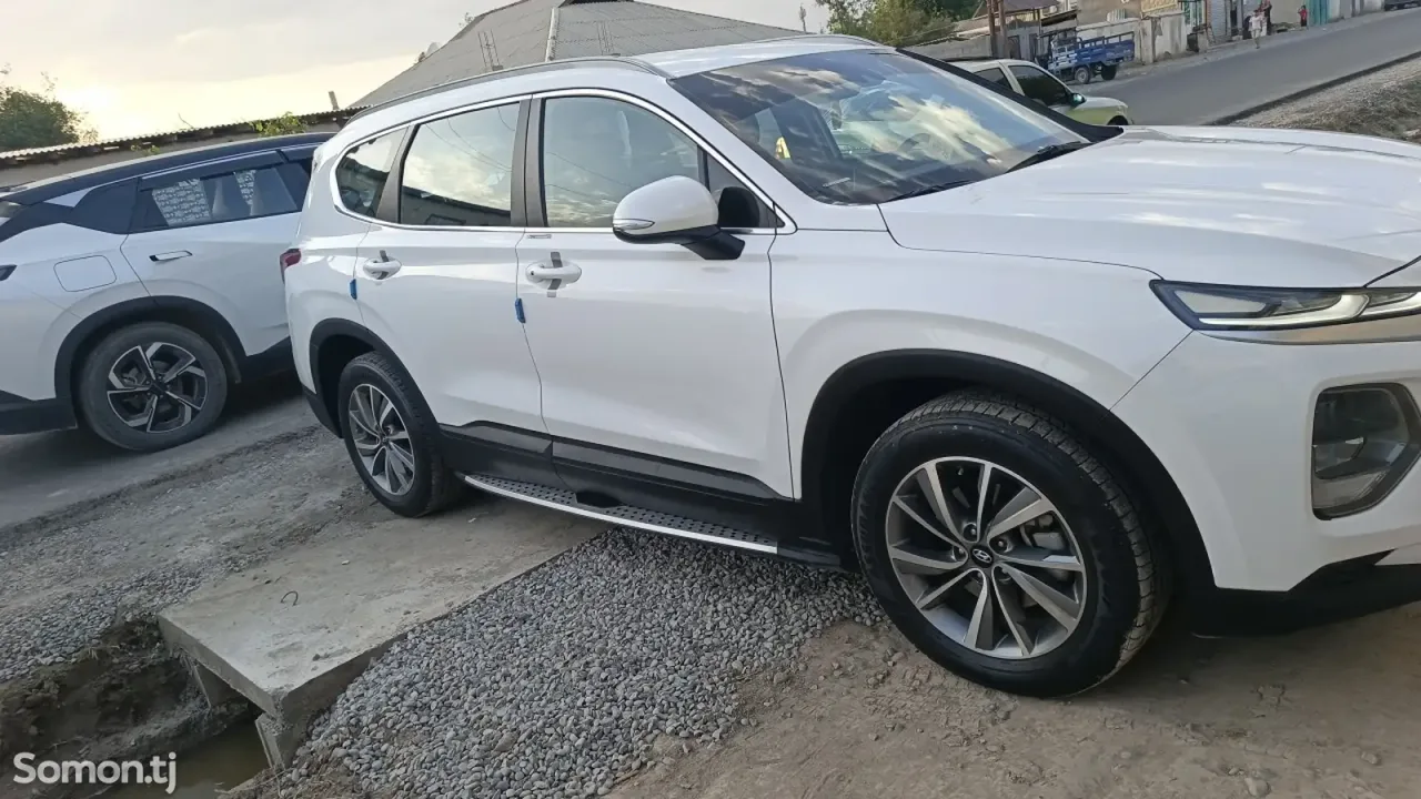 Hyundai Santa Fe 2018 · 2.0 AT