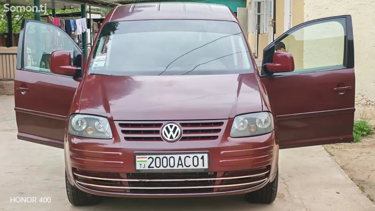 Volkswagen Touran 2009 · 1.9 AT
