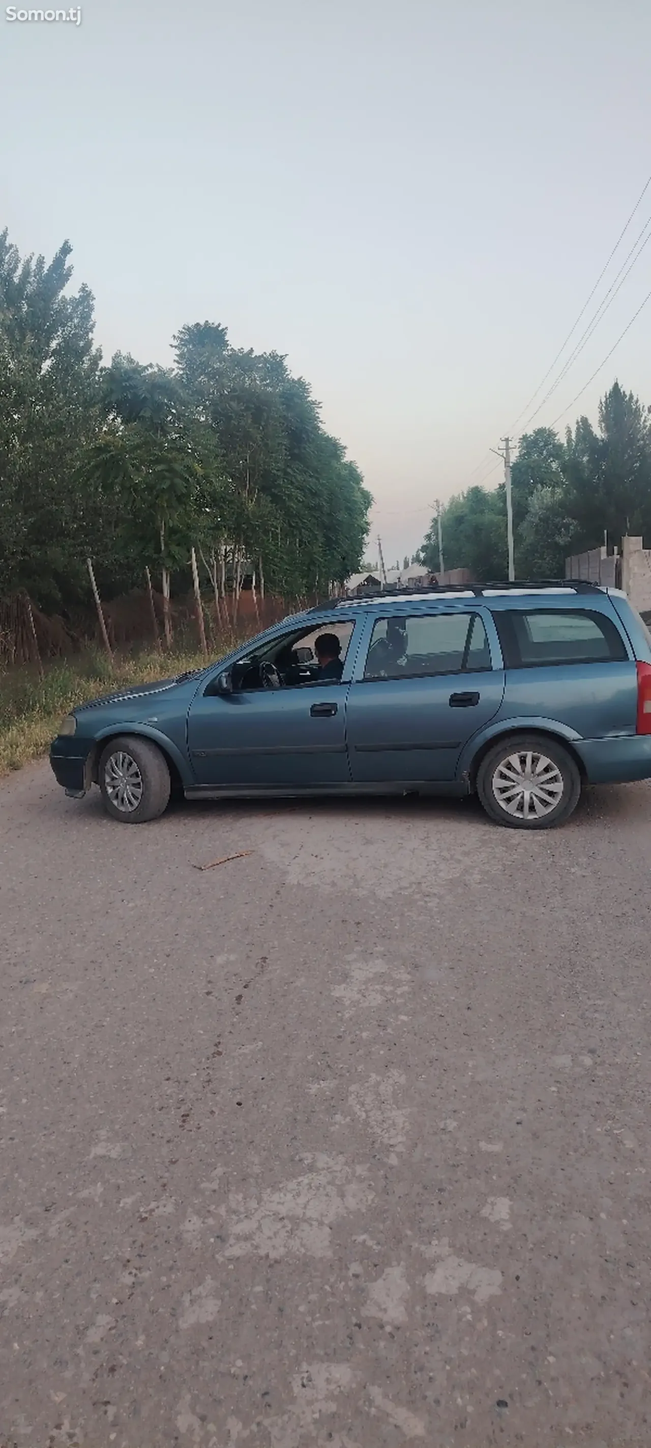 Opel Astra G 1999 · 1.6 MT