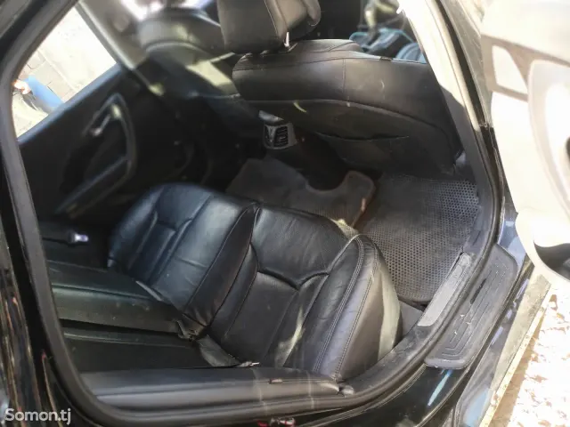Hyundai Grandeur 2014 · 2.4 AT