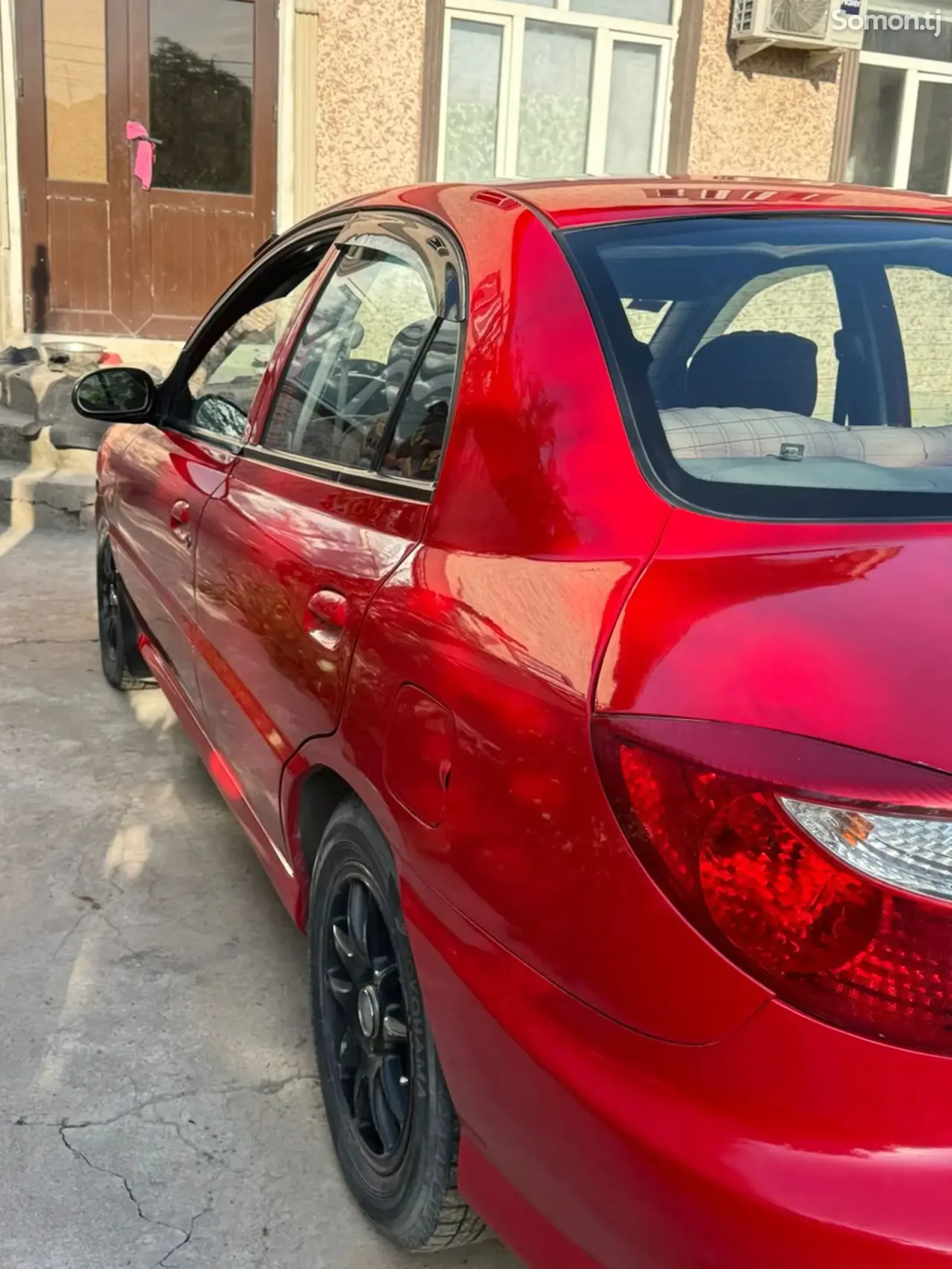 Kia Rio 2001 · 1.5 AT