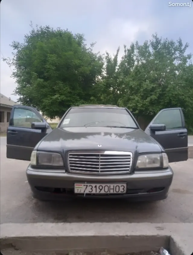 Mercedes-Benz C class 1998 · 2.0 AT