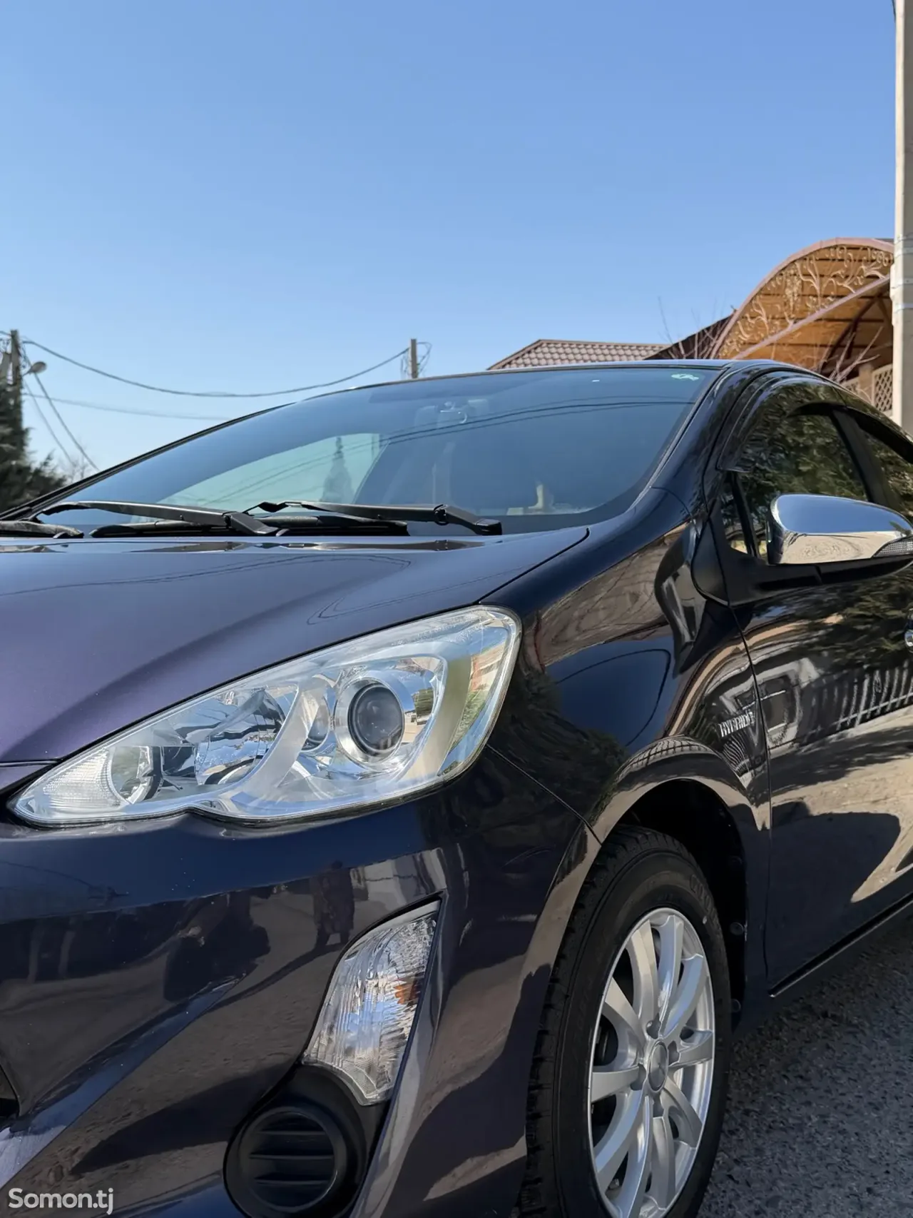Toyota Aqua 2015 · 1.5 AT