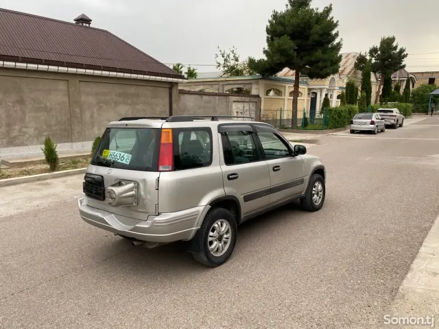 Honda CR-V 1997 · 2.0 AT