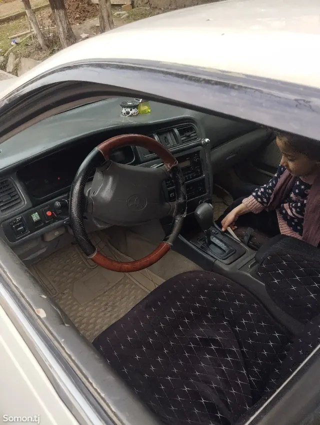 Toyota Mark II 1997 · 2.0 AT