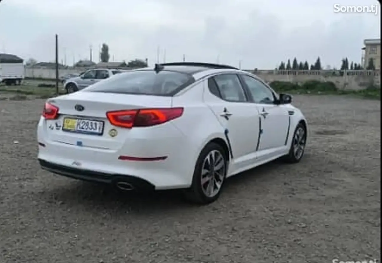 Kia K5 2014 · 2.0 AT