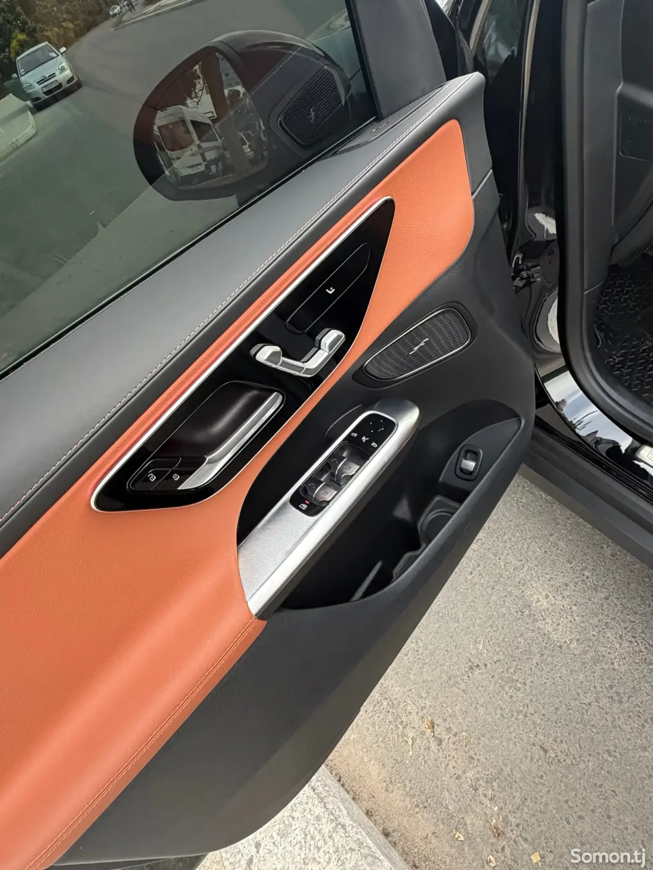 Mercedes-Benz GLC class 2025 · 3.0 AT