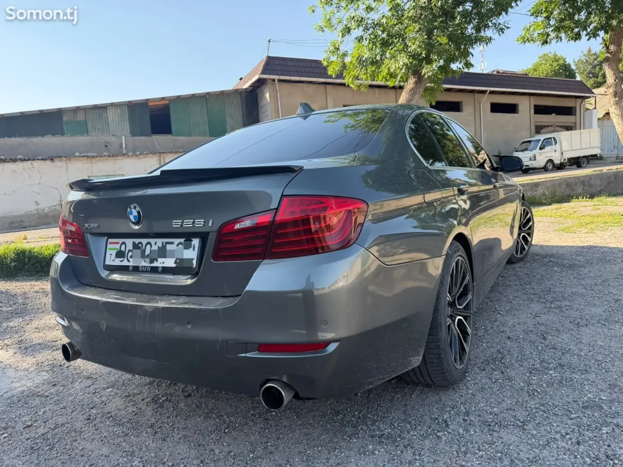 BMW M5 2014 · 2.8 AT
