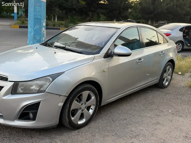 Chevrolet Cruze 2011 · 1.6 AT