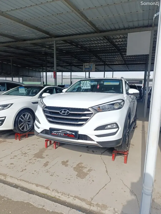 Hyundai Tucson 2015 · 2.0 AT