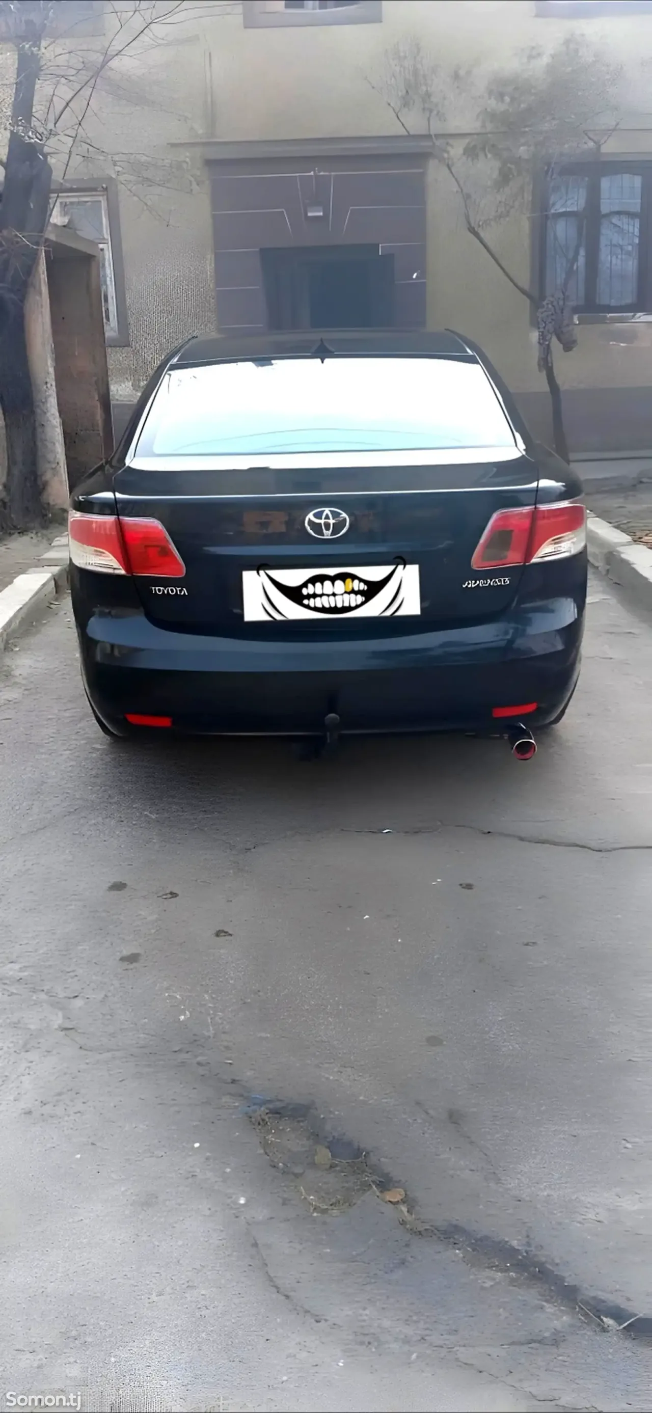 Toyota Avensis 2010 · 1.8 MT