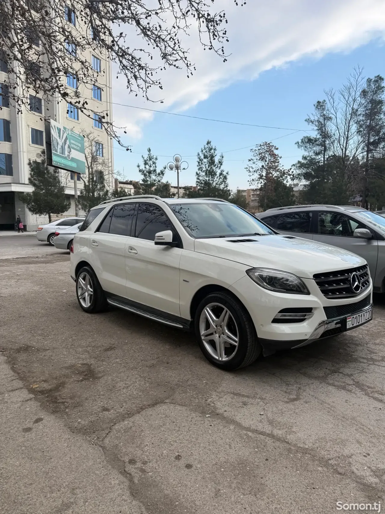 Mercedes-Benz ML class 2012 · 3.5 AT