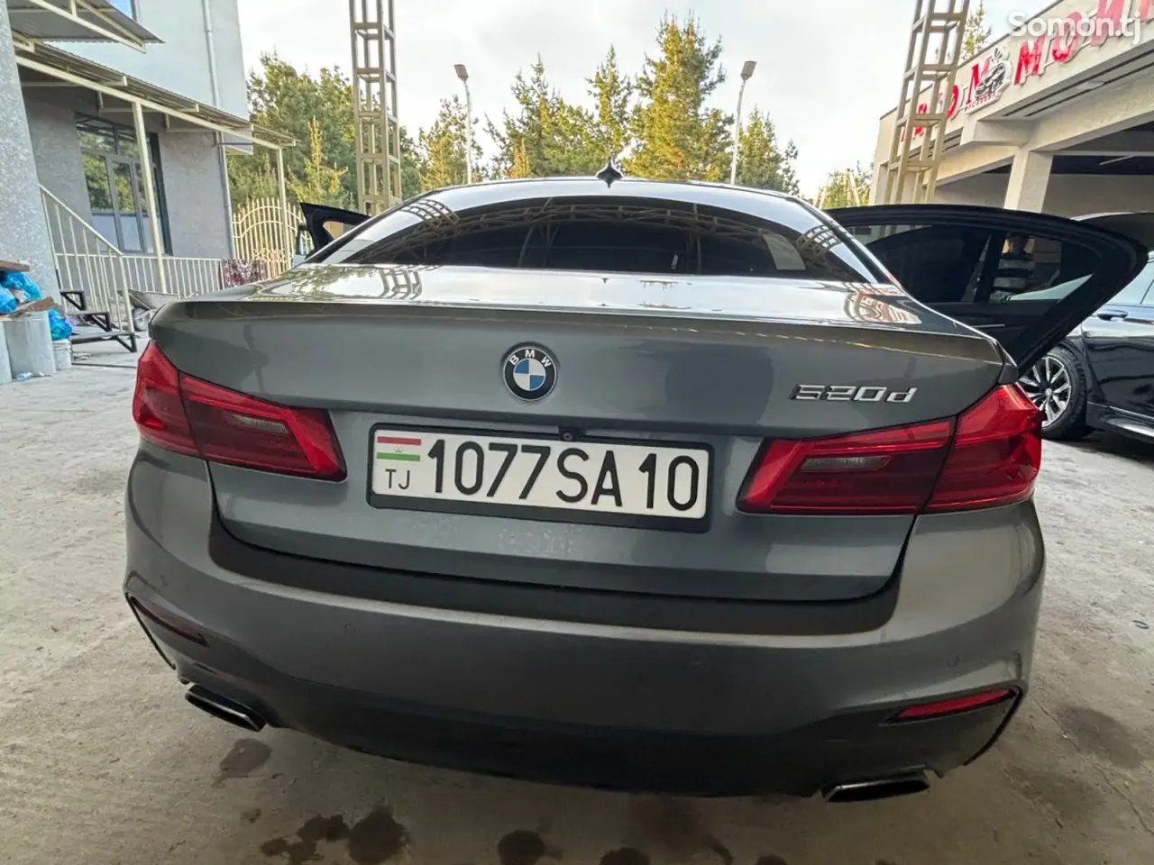 BMW 5 series 2017 · 2.0 AT