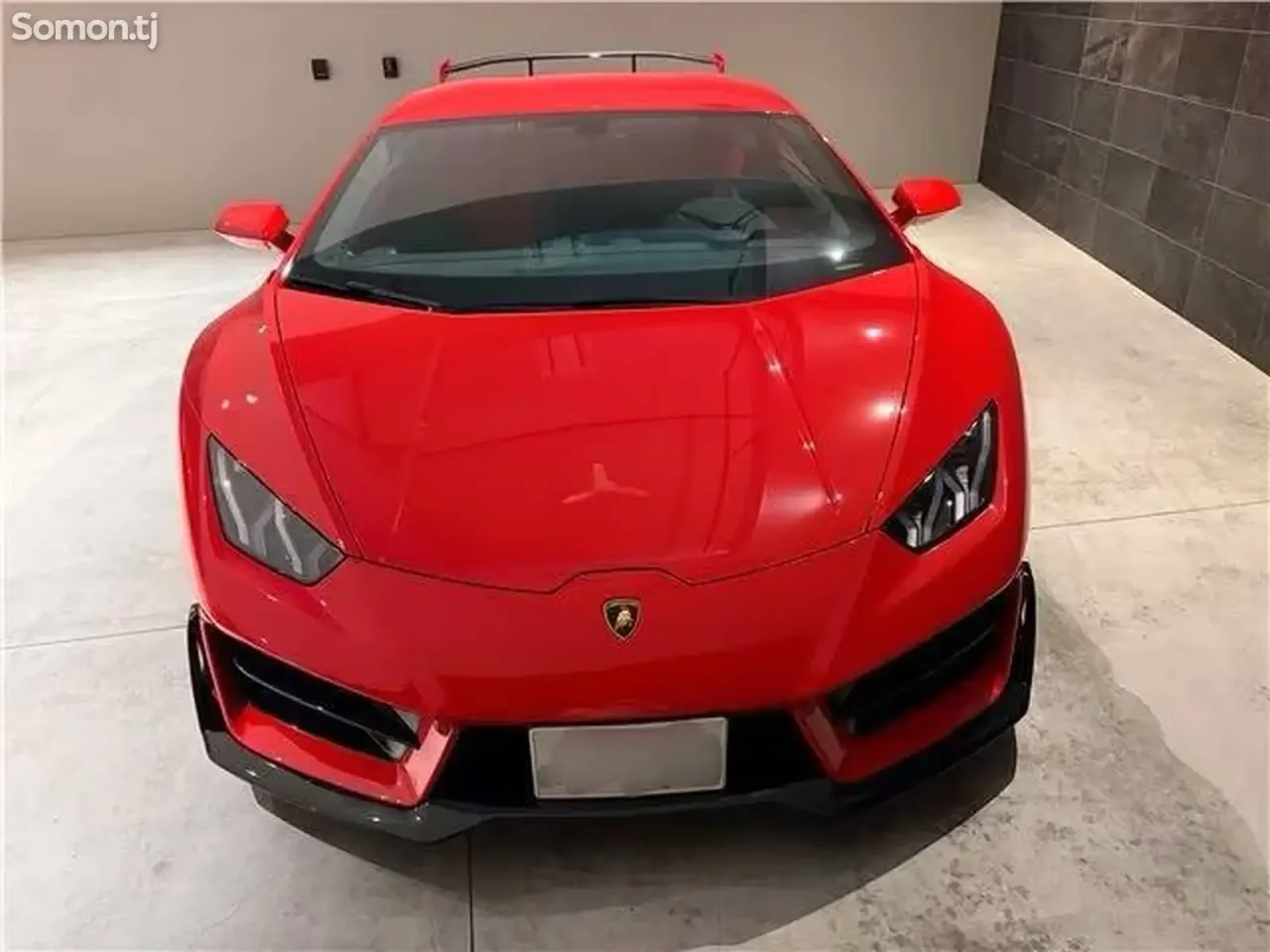 Lamborghini Urus 2017 · 5.2 AMT