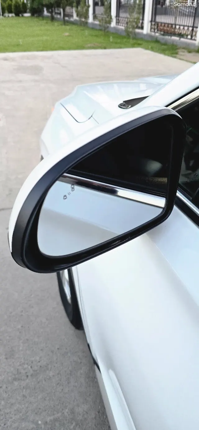 Hyundai Santa Fe 2019 · 2.5 AT
