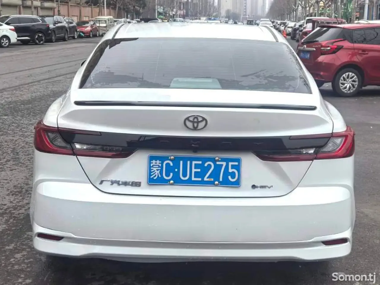 Toyota Camry 2025 · 2.0 AT
