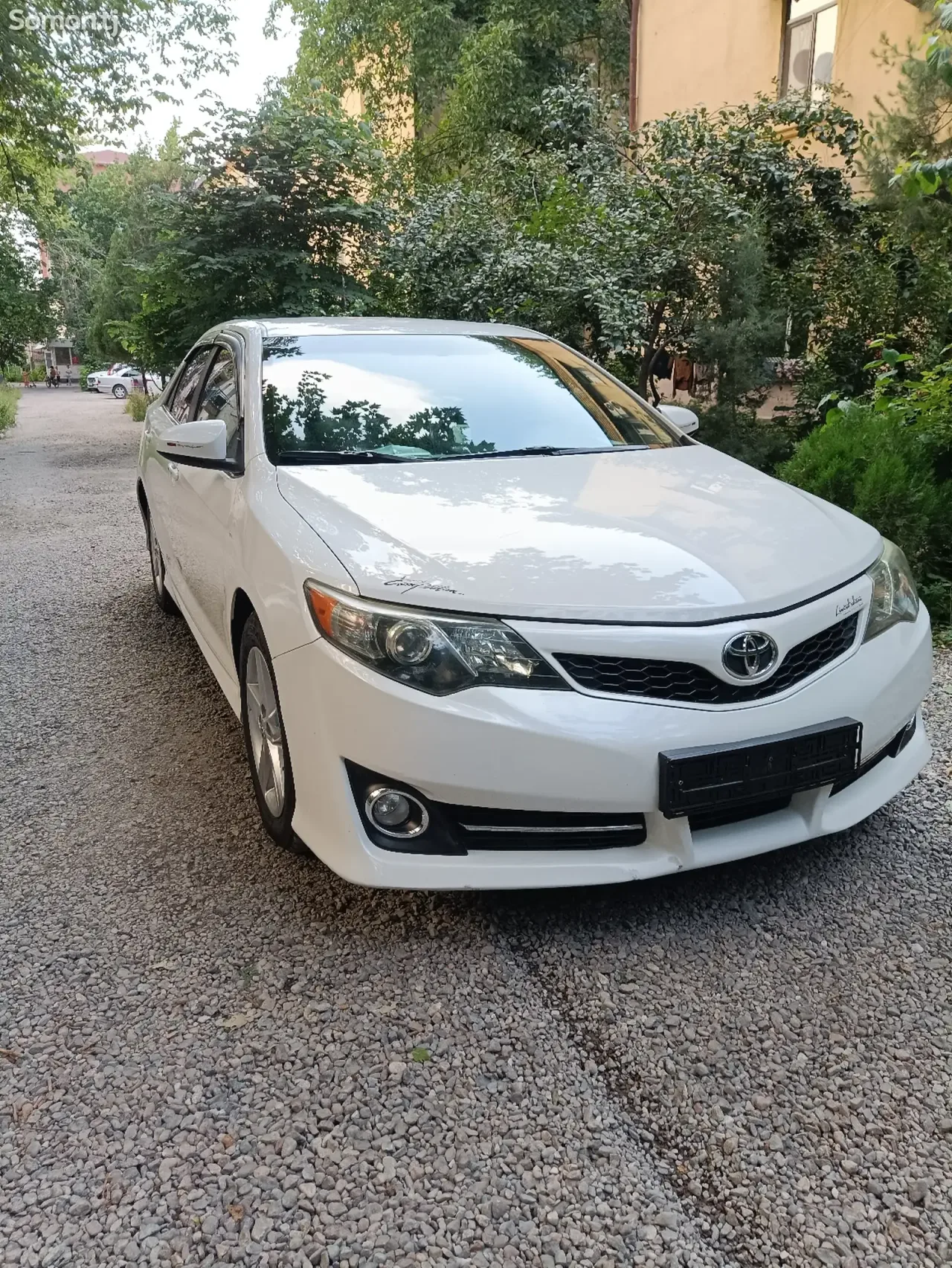 Toyota Camry 2013 · 2.5 AT