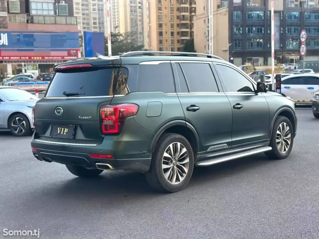 GAC Trumpchi GS8 2017 · 2.0 AT