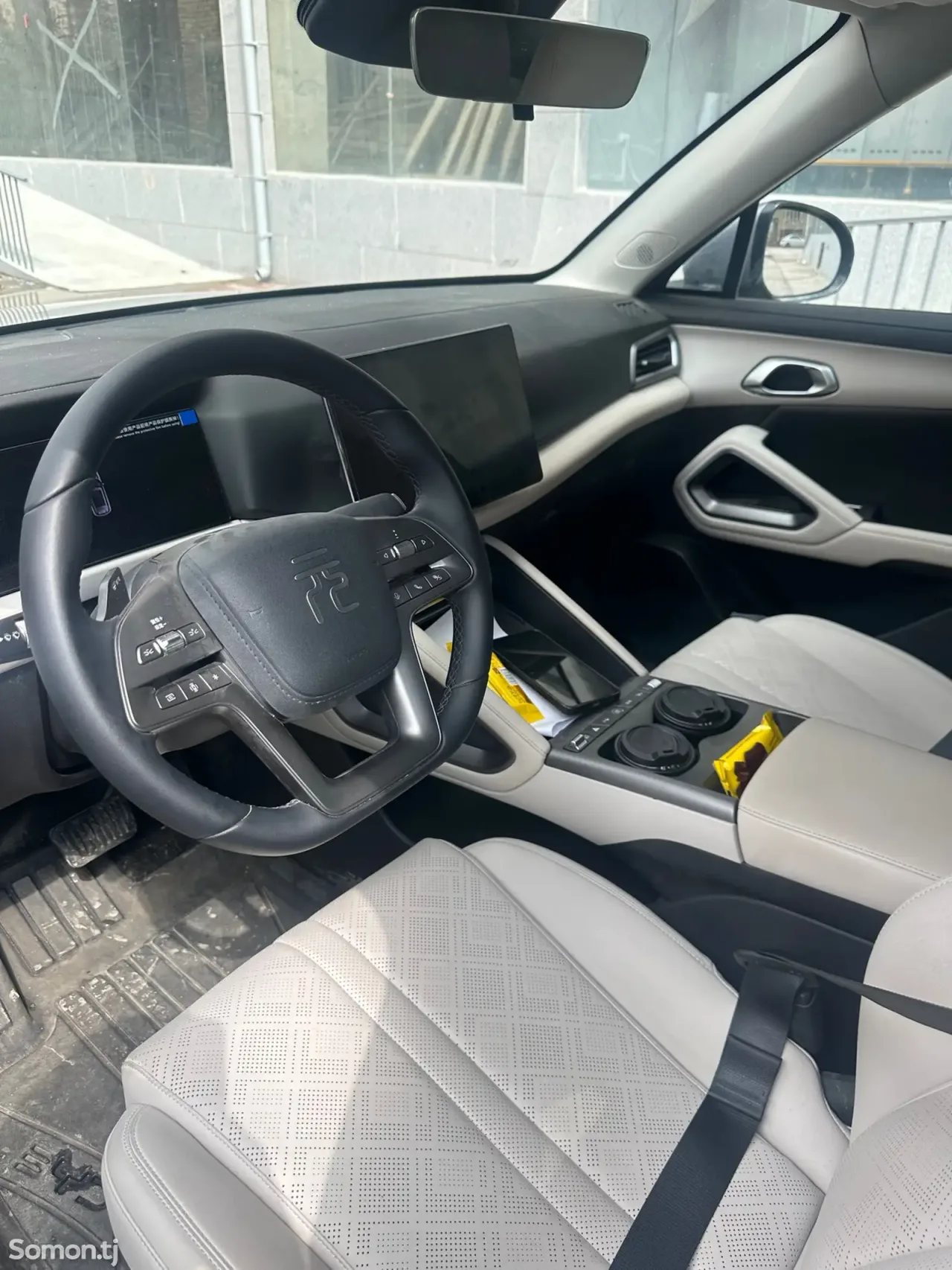 BYD Yuan Up 2025 · AT
