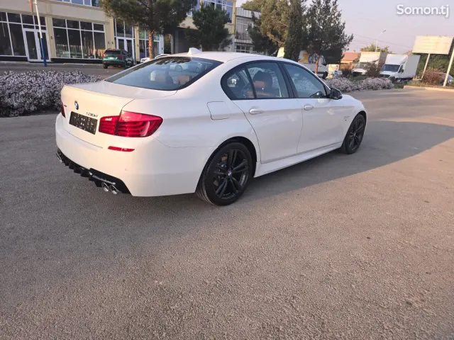 BMW 5 series 2015 · 3.0 AT