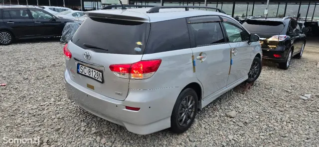 Toyota Wish 2010 · 1.8 AT