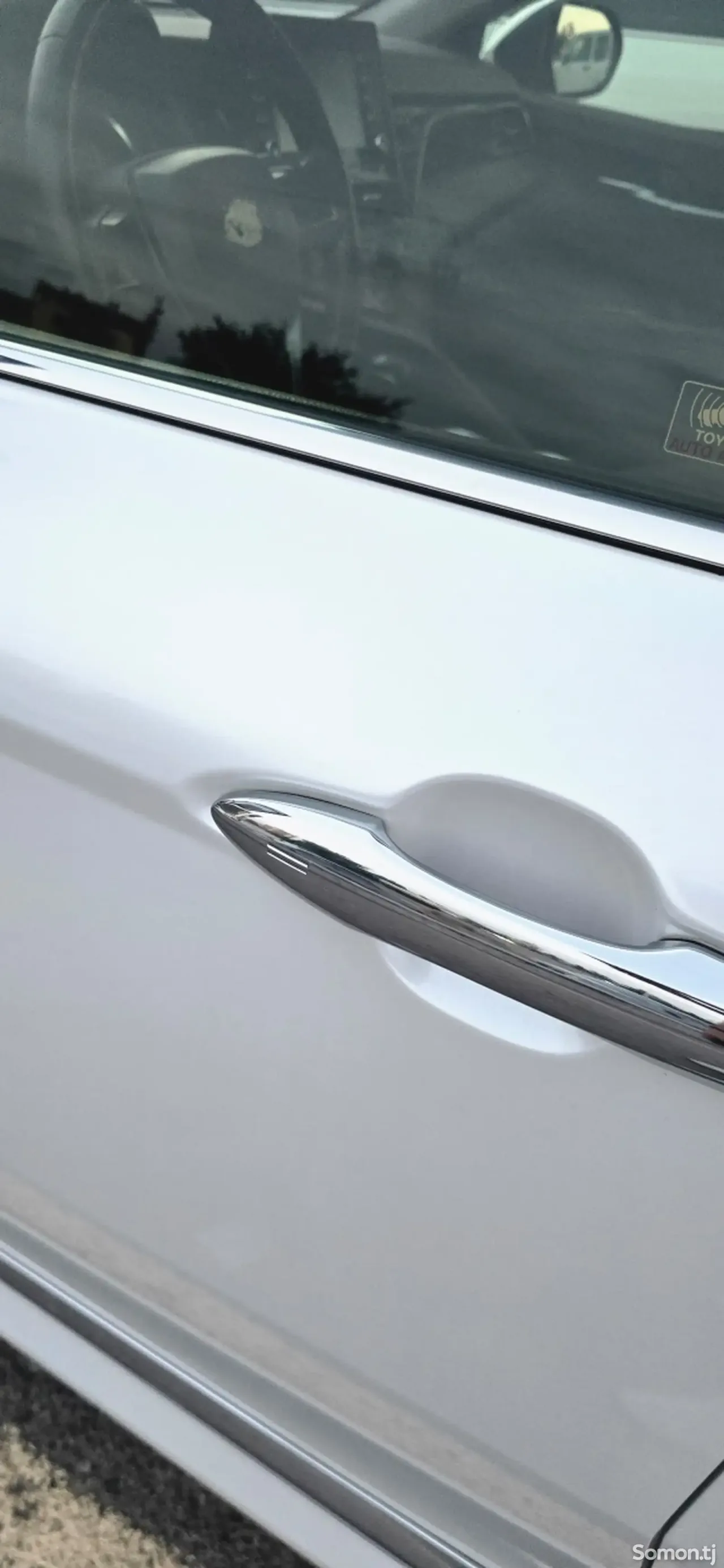 Toyota Camry 2018 · 2.5 AT