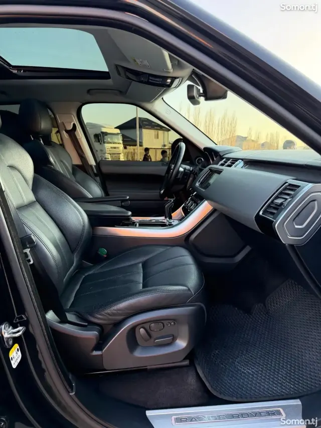 Land Rover Range Rover Sport 2014 · 3.0 AT