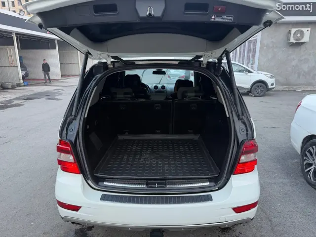 Mercedes-Benz ML class 2009 · 3.5 AT