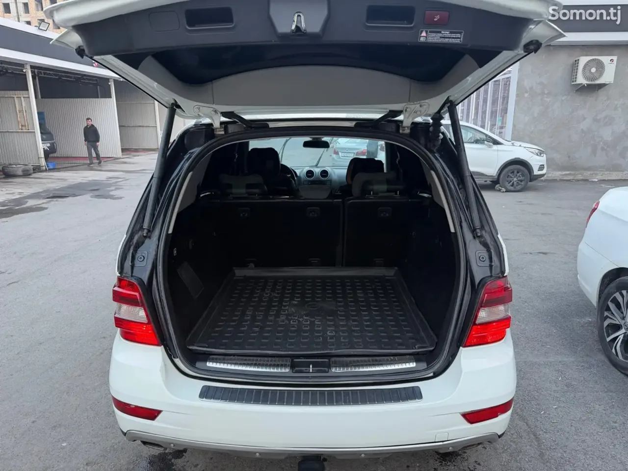 Mercedes-Benz ML class 2009 · 3.5 AT