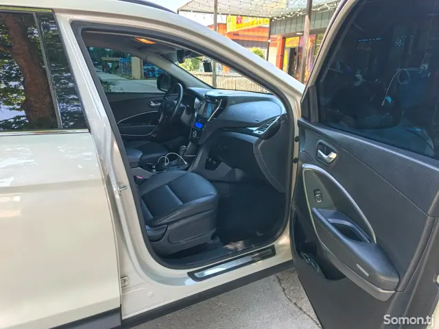 Hyundai Santa Fe 2014 · 2.0 AT