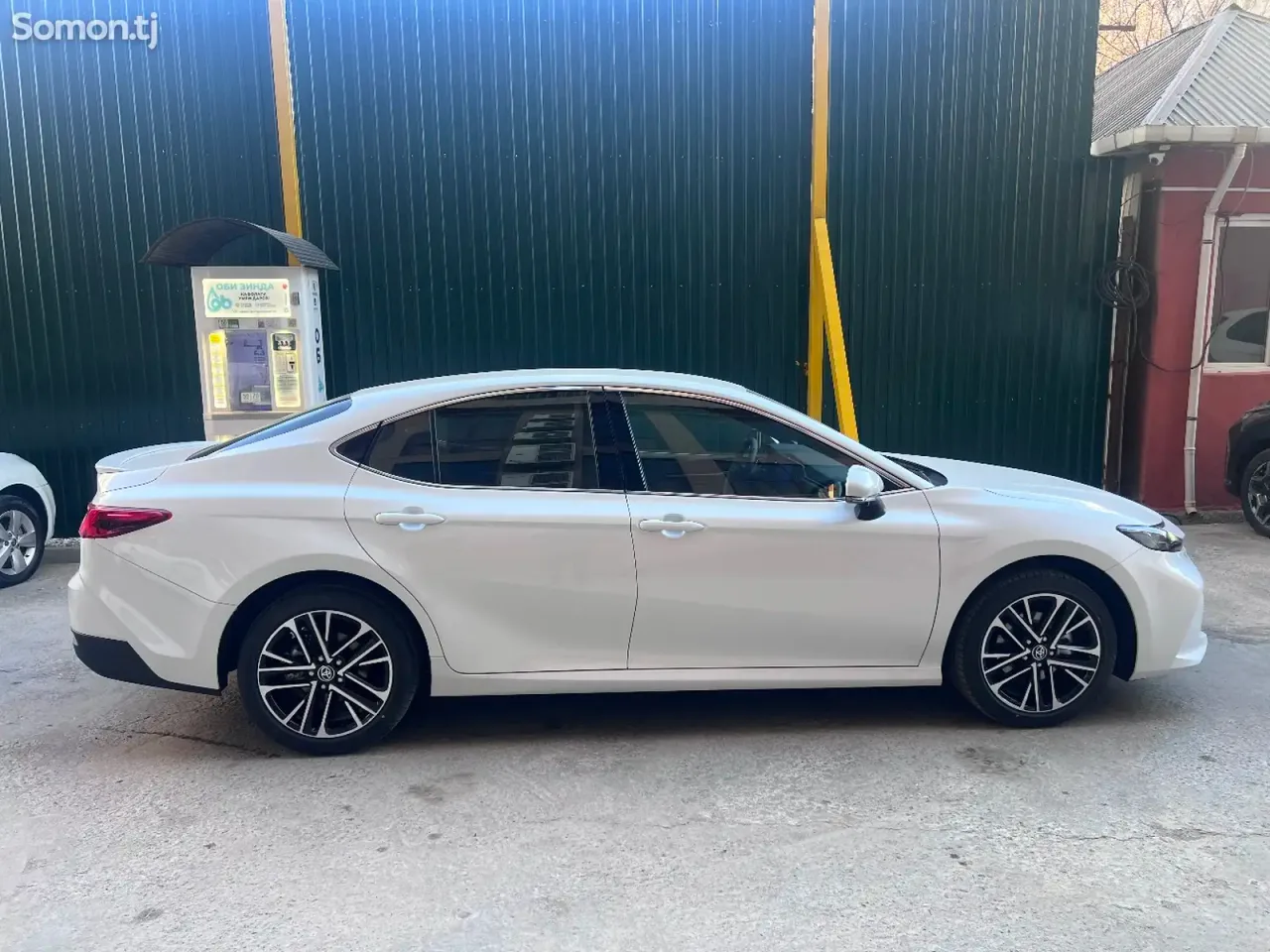 Toyota Camry 2026 · 2.5 AT