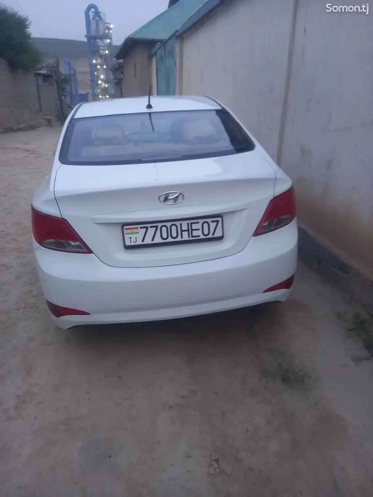 Hyundai Solaris 2016 · 1.6 AT