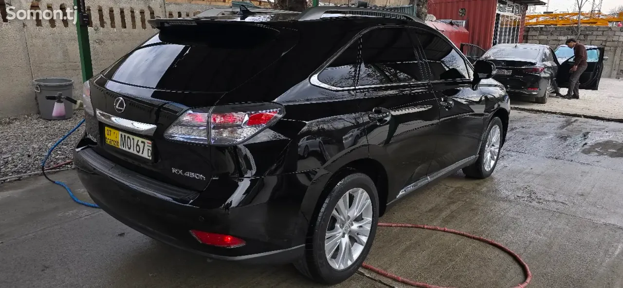 Lexus RX series 2011 · 4.5 AT