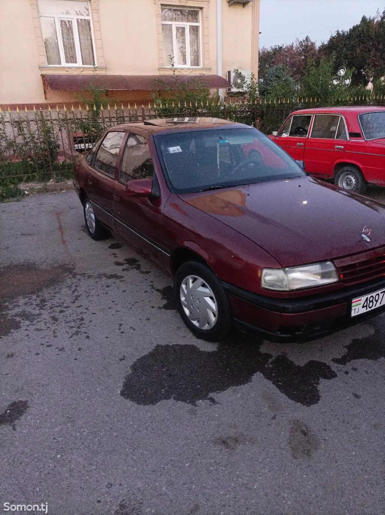 Opel Vectra A 1991 · 1.6 MT