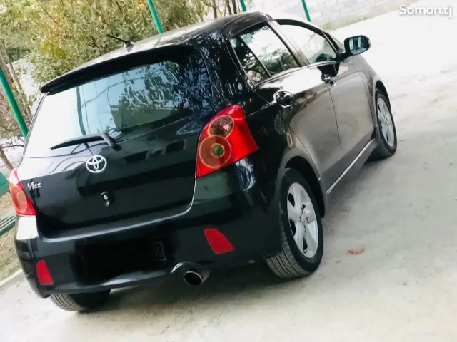 Toyota Vitz 2008 · 1.3 AT