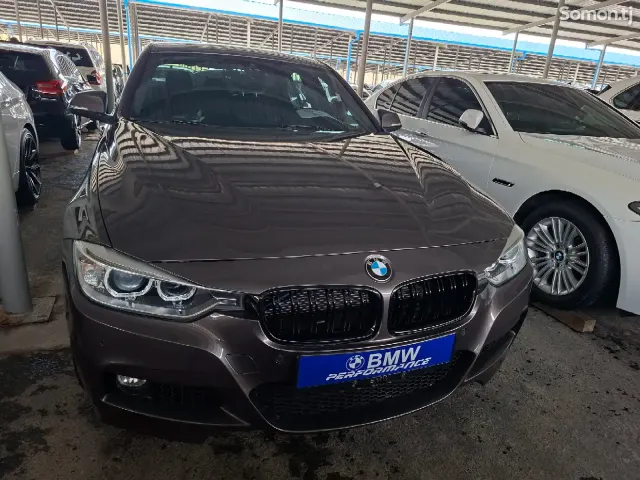 BMW 3 series 2015 · 2.0 AT