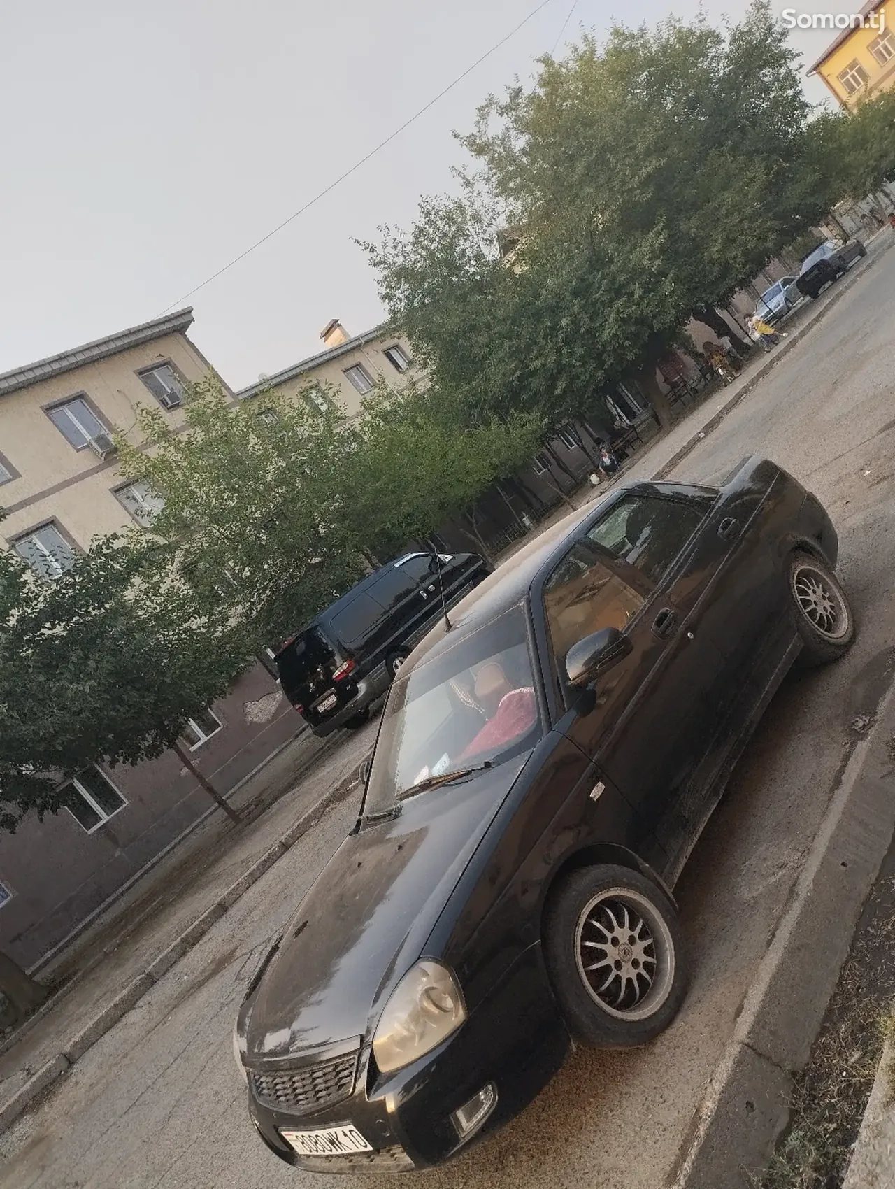 Lada (ВАЗ) Priora 2010 · 1.7 MT