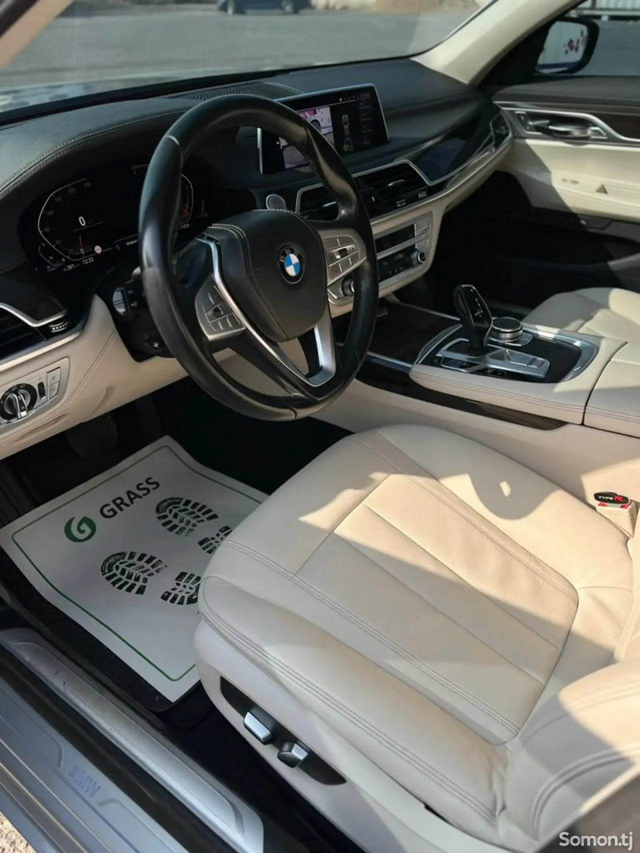 BMW 7 series 2021 · 3.0 AT