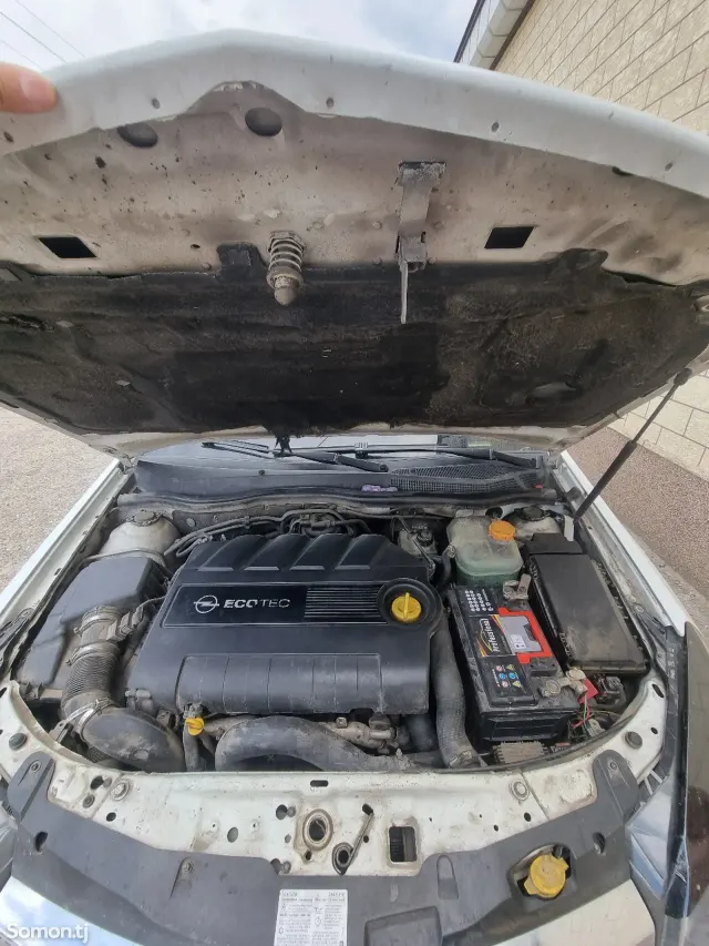 Opel Astra H 2009 · 1.9 MT
