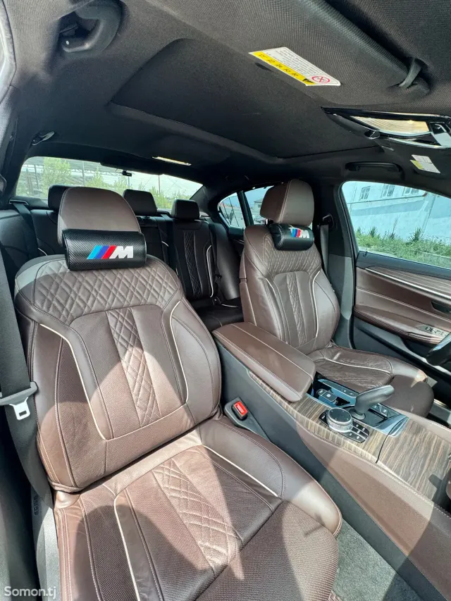 BMW 5 series 2017 · 2.0 AT
