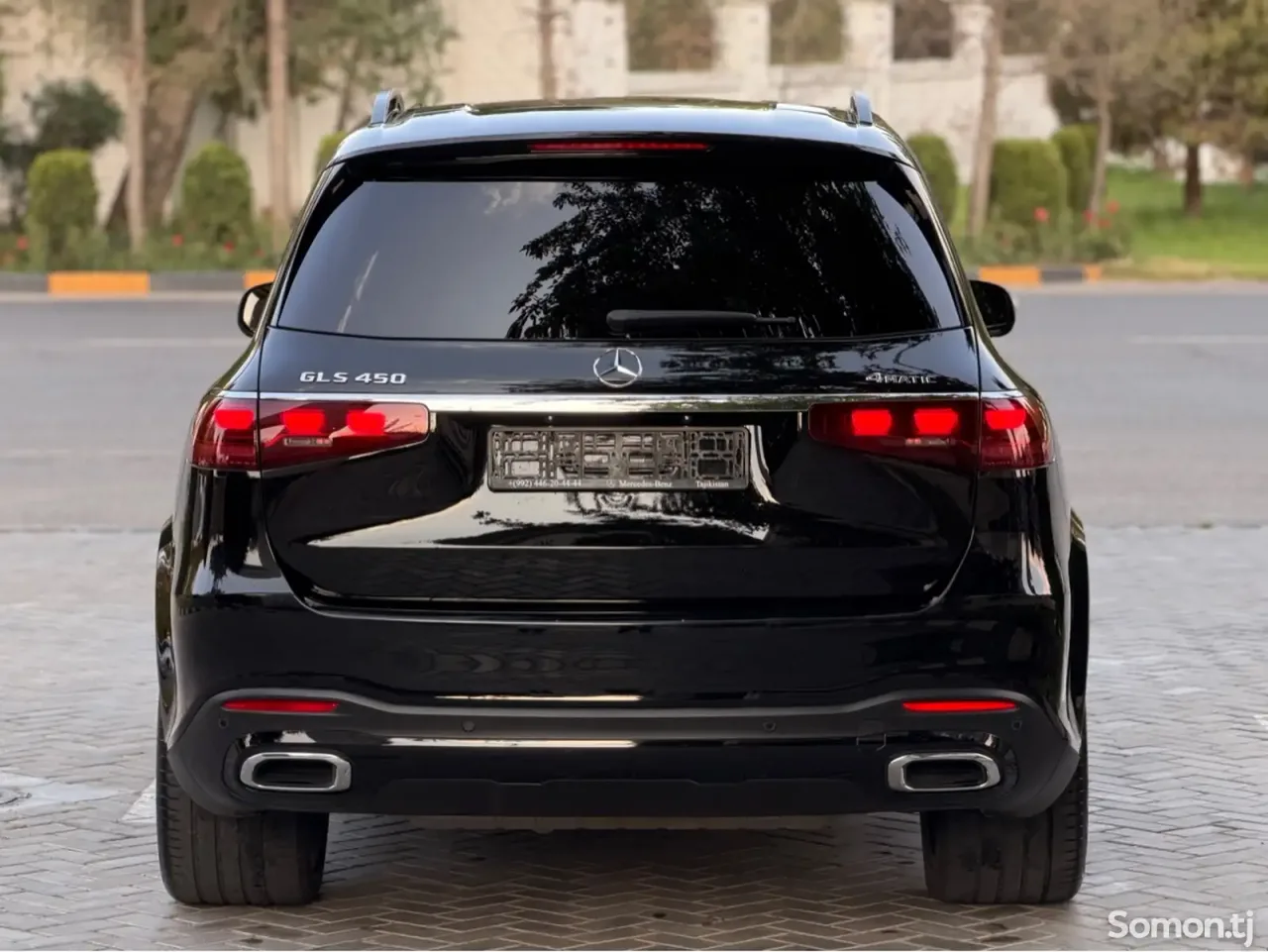 Mercedes-Benz GLS 2025 · 4.5 AT