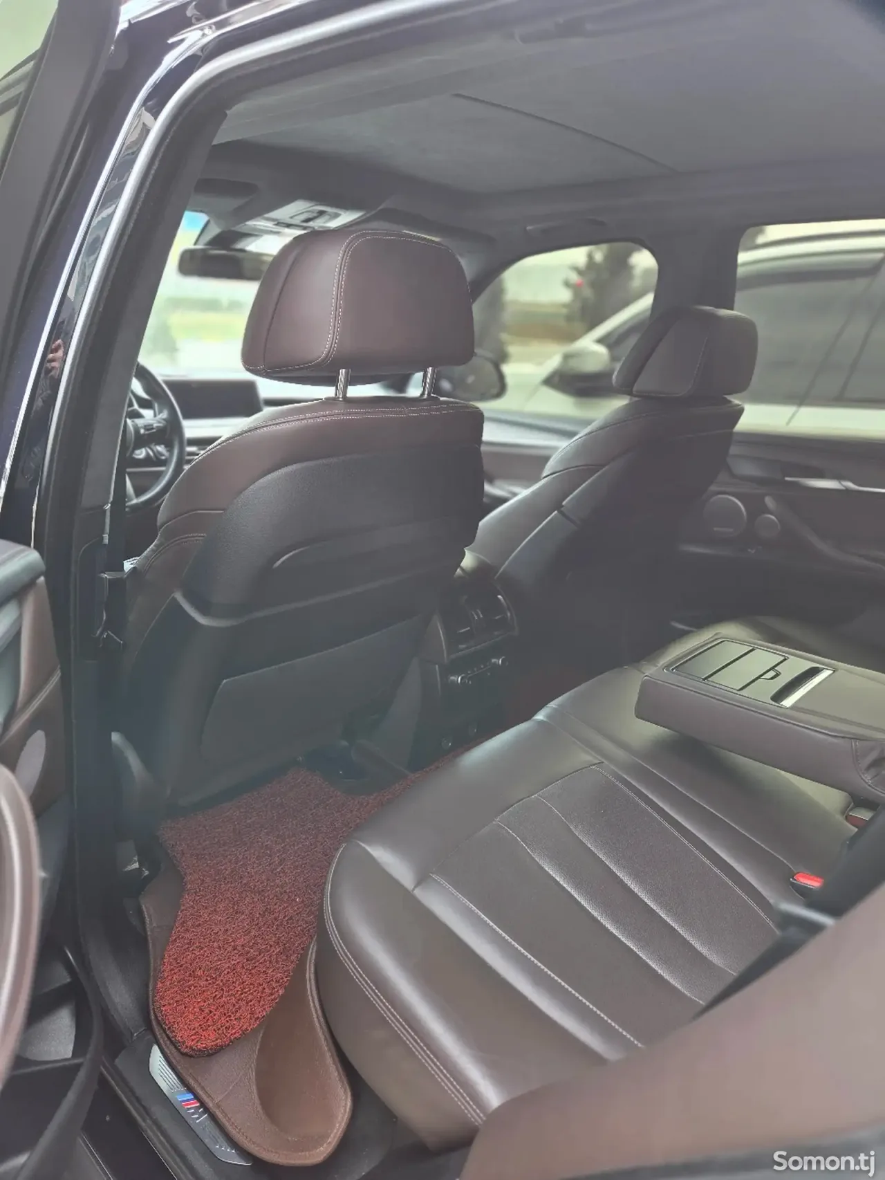 BMW X5 2016 · 5.0 AT
