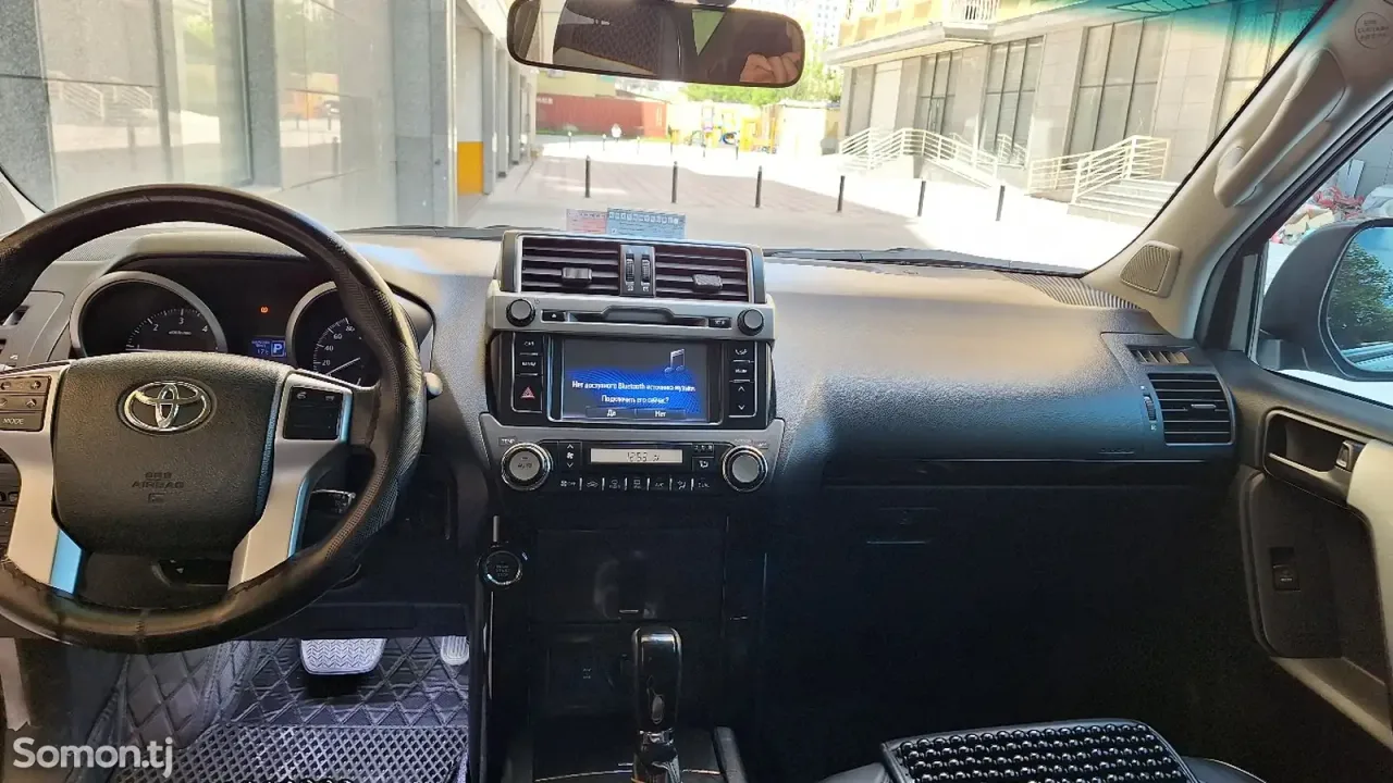 Toyota Land Cruiser Prado 2017 · 3.0 AT