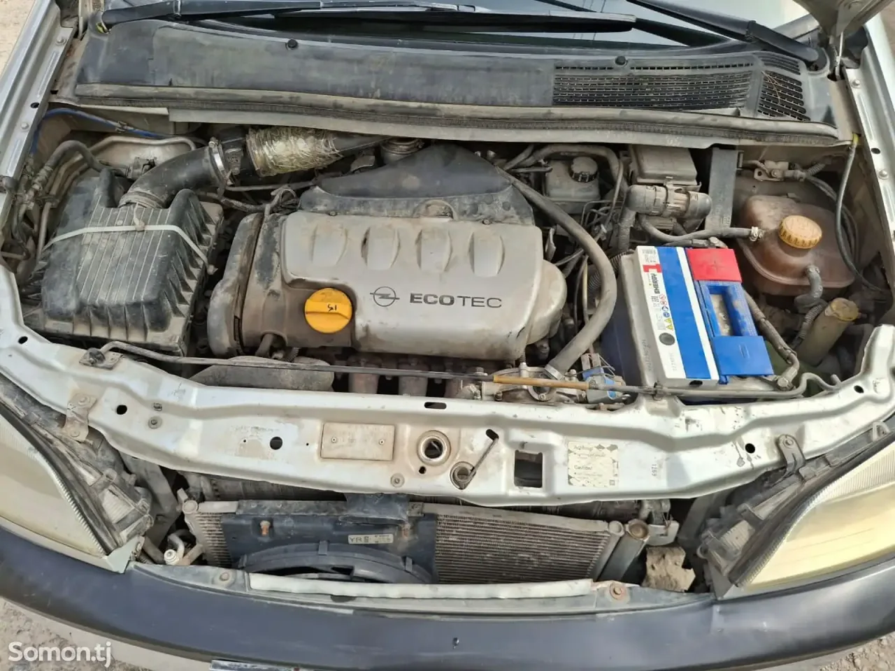 Opel Zafira 1999 · 1.8 MT