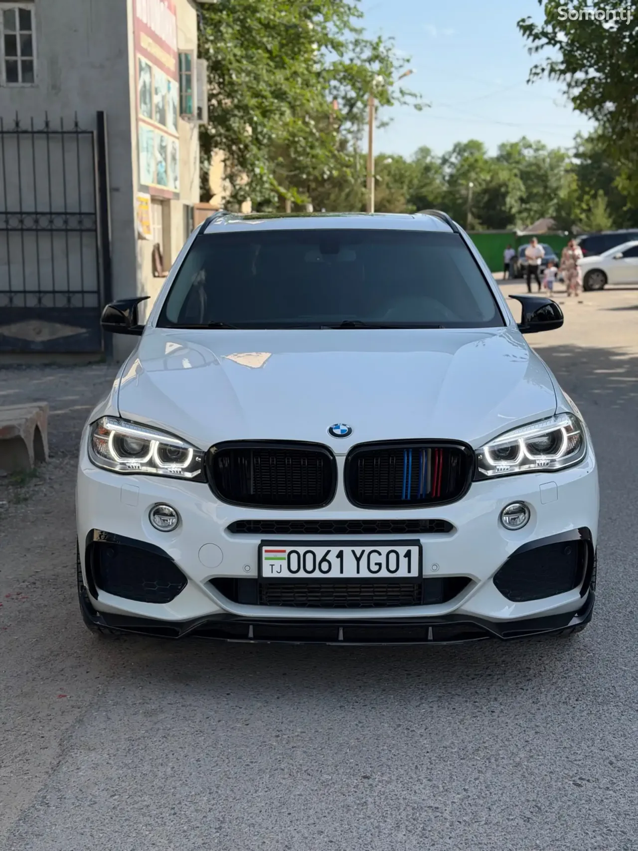 BMW X5 2016 · 3.0 AT