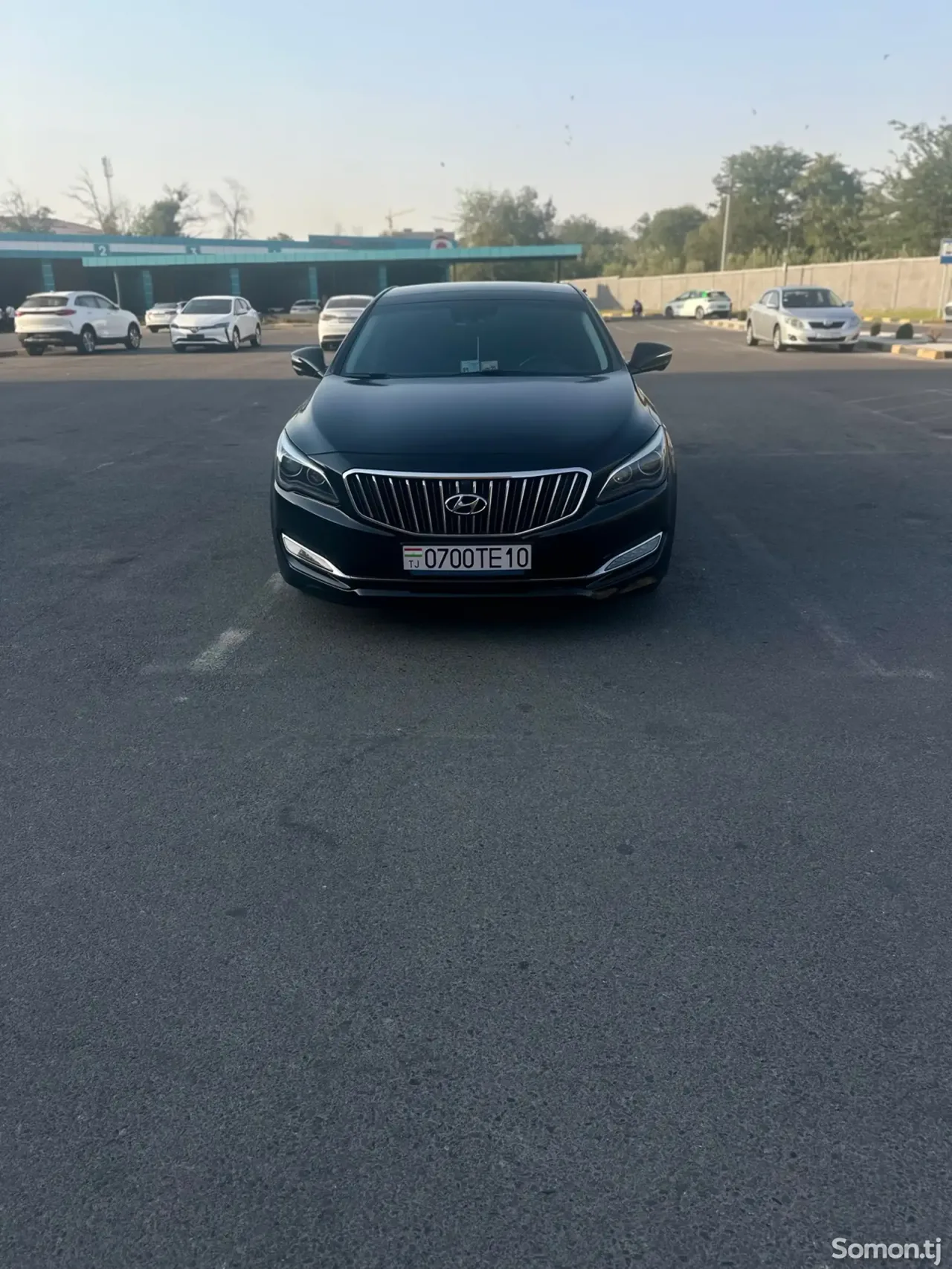 Hyundai Aslan 2015 · 3.0 AT